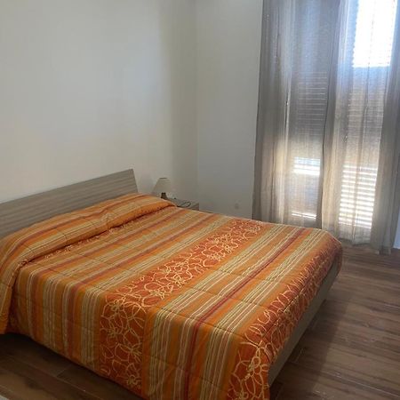 La casa di nonna dina Villa Syracuse Esterno foto